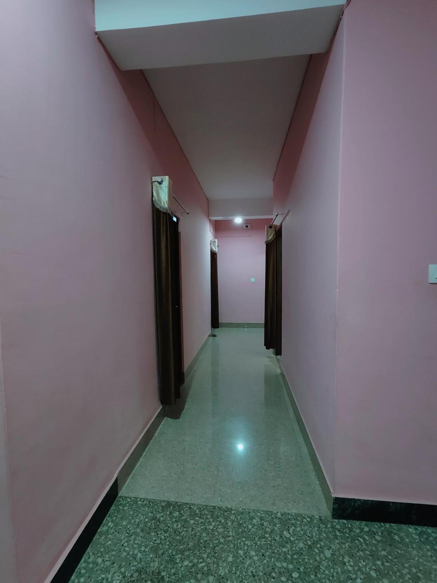 Gulab Lodge Siliguri Exterior photo