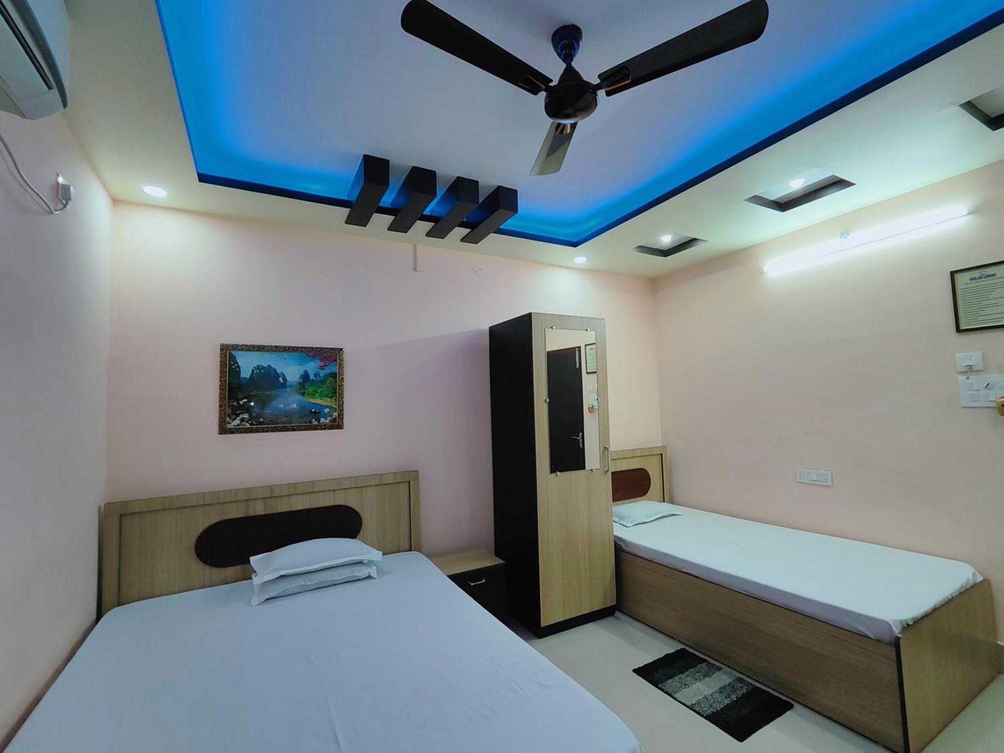 Gulab Lodge Siliguri Exterior photo