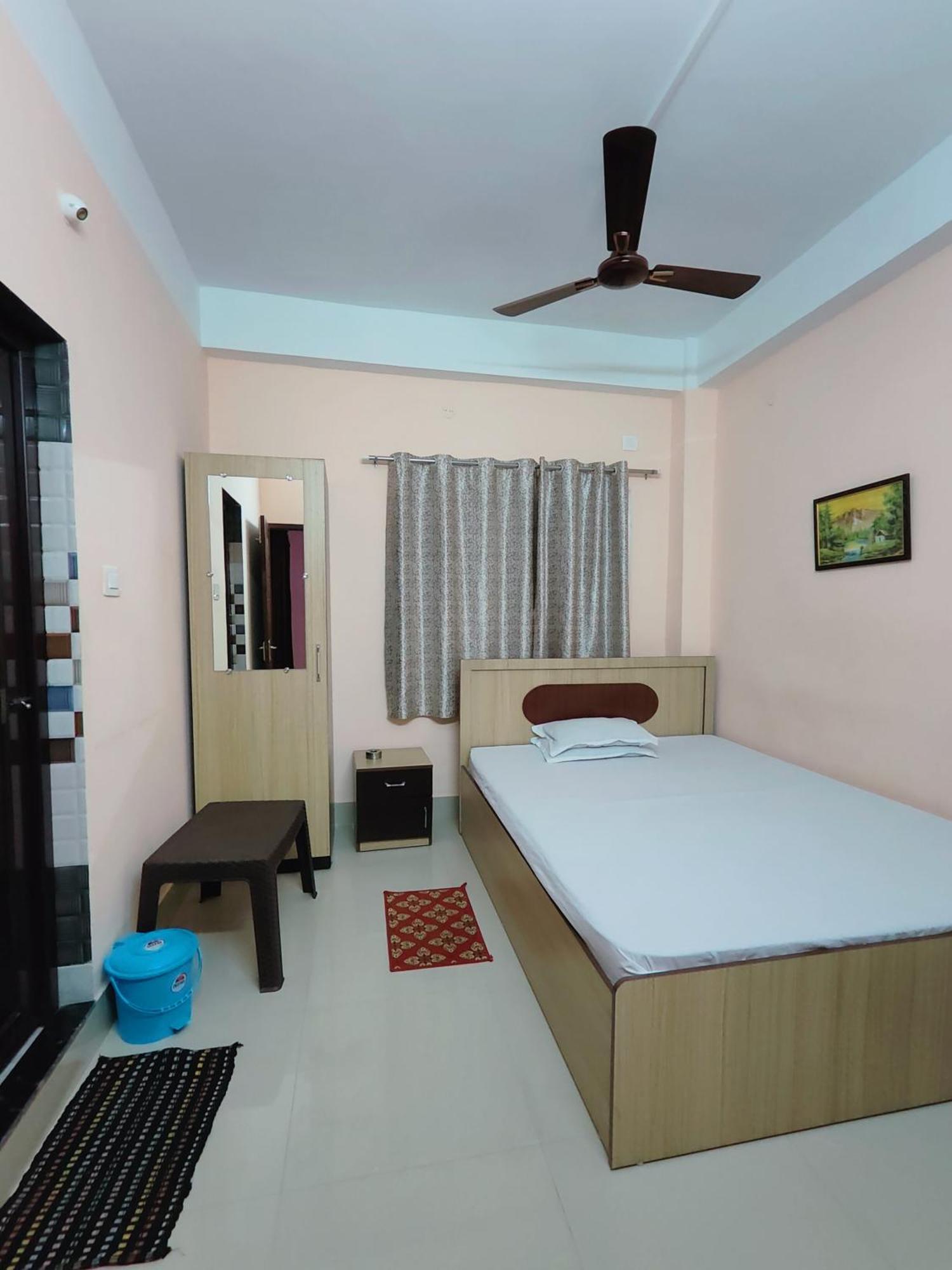 Gulab Lodge Siliguri Exterior photo